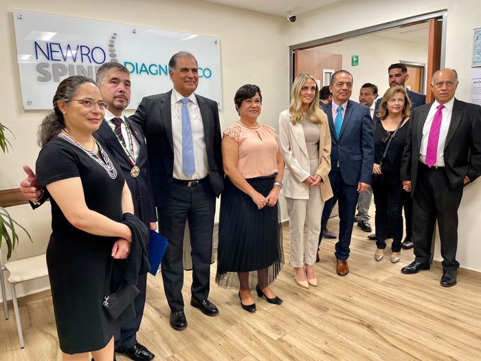 inauguración de Newro Spine